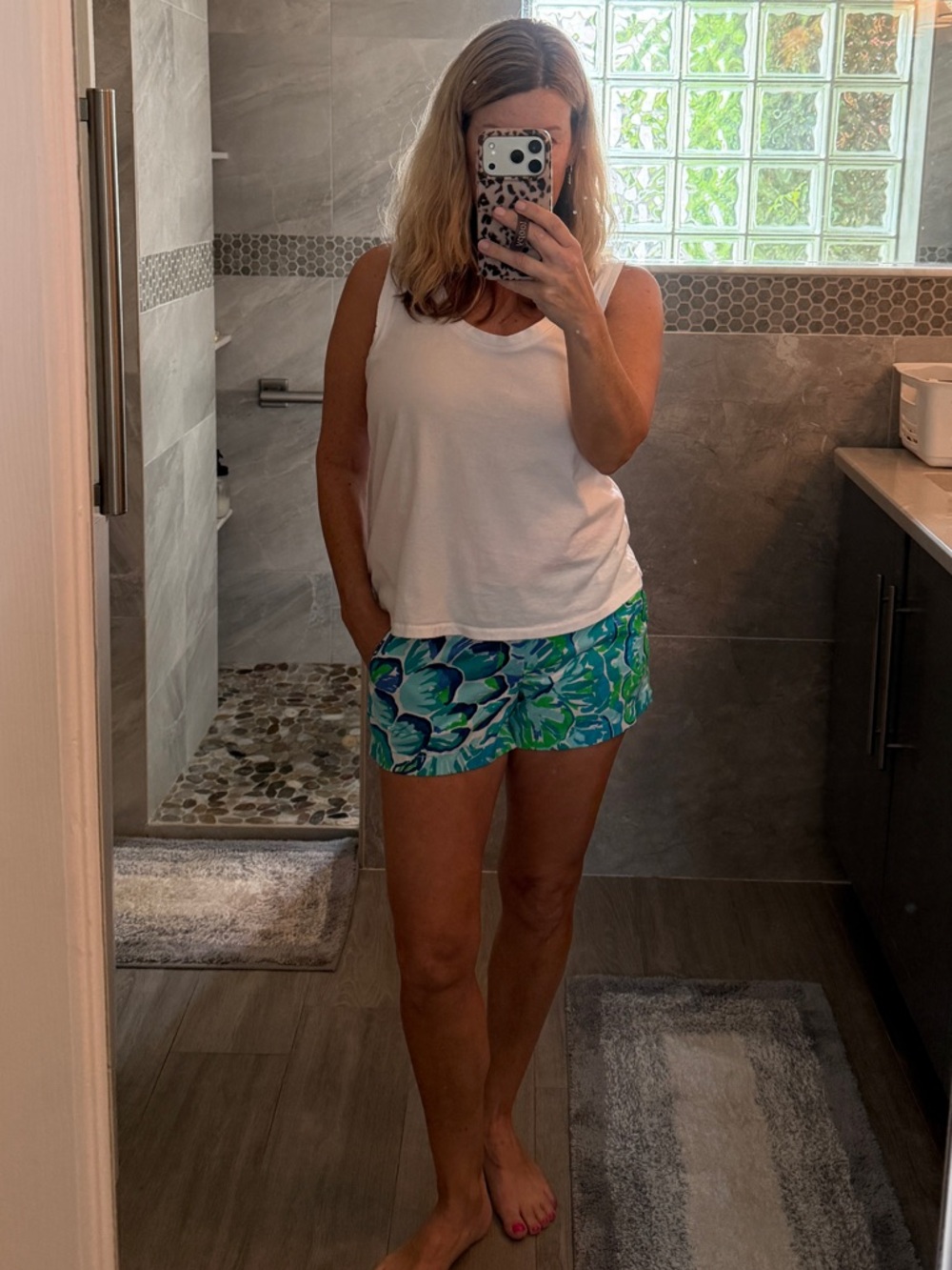Lilly Pulitzer Women's Blue Green Printed Shorts